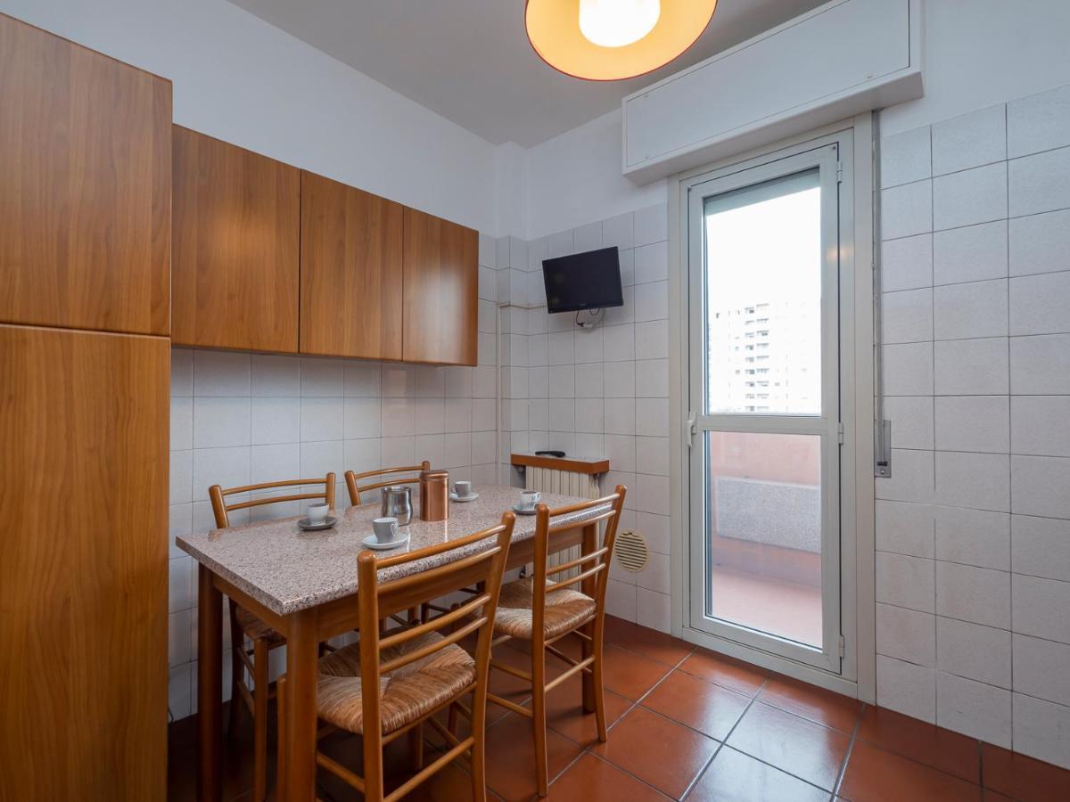I Host Apartment - Appennini 53 Milan Exterior photo