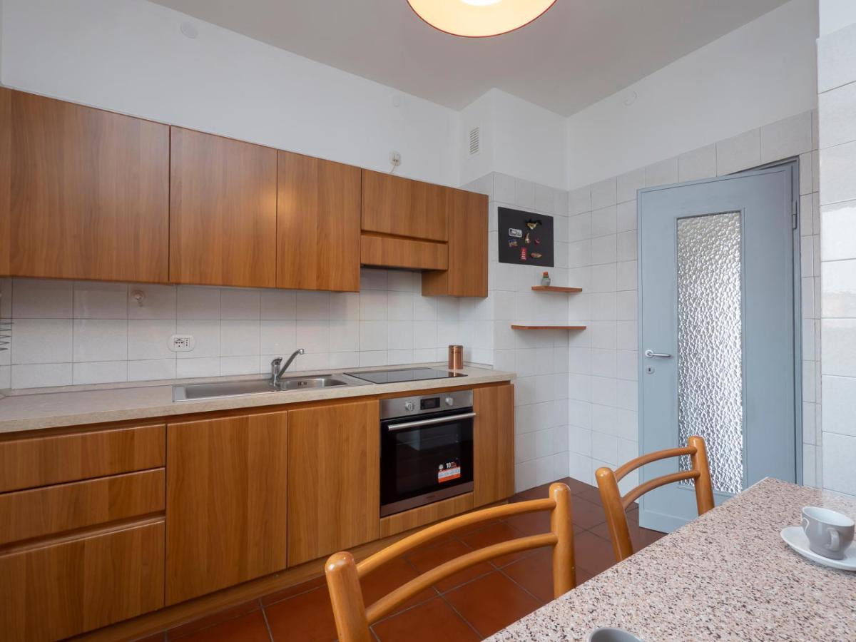 I Host Apartment - Appennini 53 Milan Exterior photo