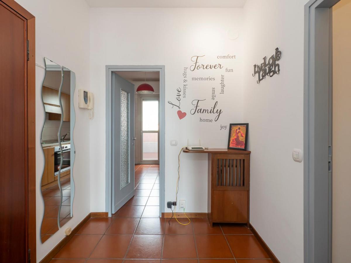 I Host Apartment - Appennini 53 Milan Exterior photo